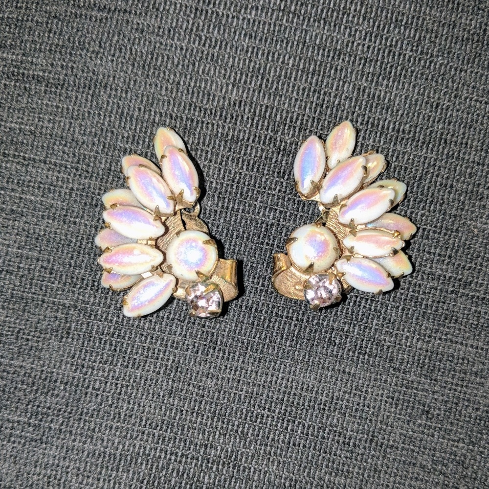 Vintage Flacon Wings Clip On Earrings